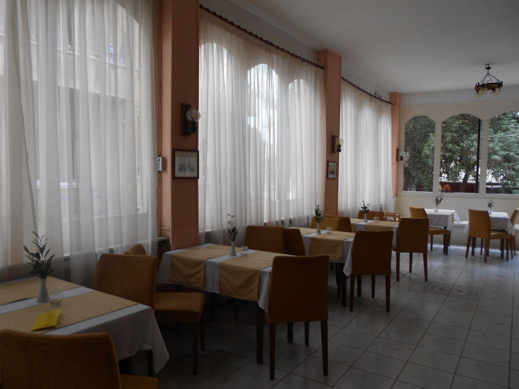 Adams Hotel Athens